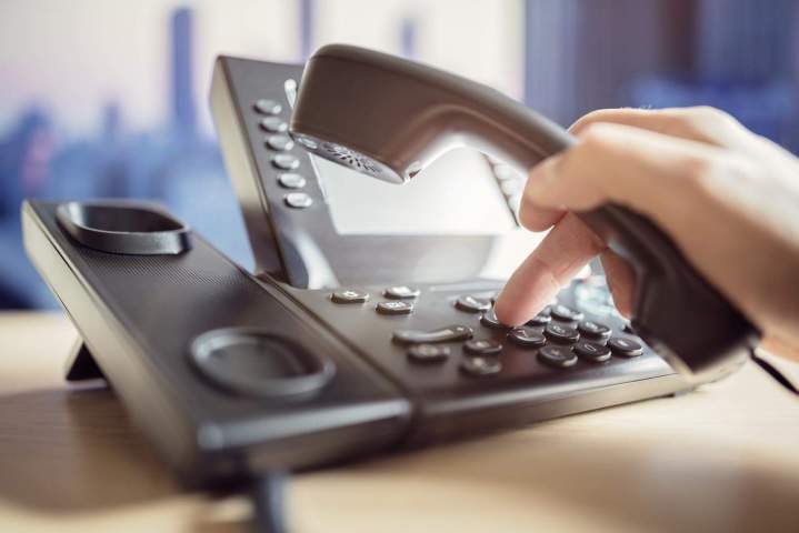 Cloud-hosted telephony Montreal